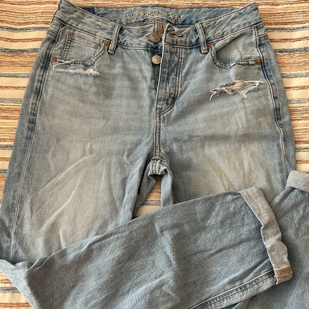 American Eagle Tomgirl ankle jeans